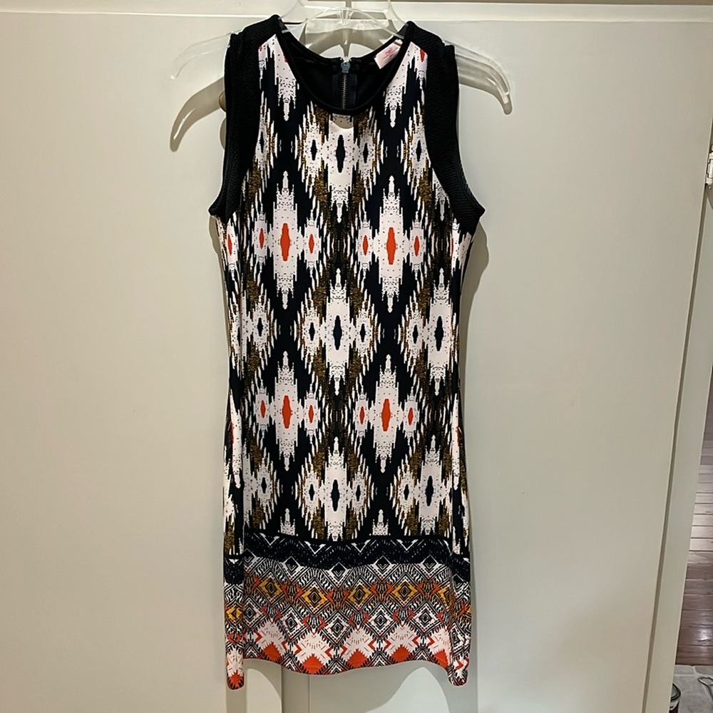 Nell shift dress size 4